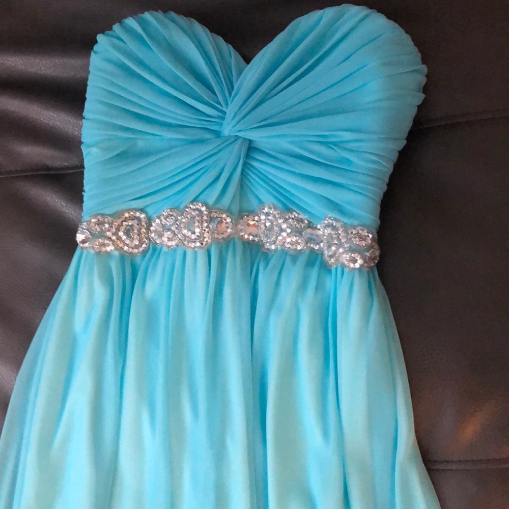 Prom Dress - Picture 2 of 4